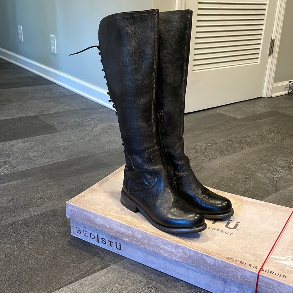 Bed Stu Surrey Boots Size 7
